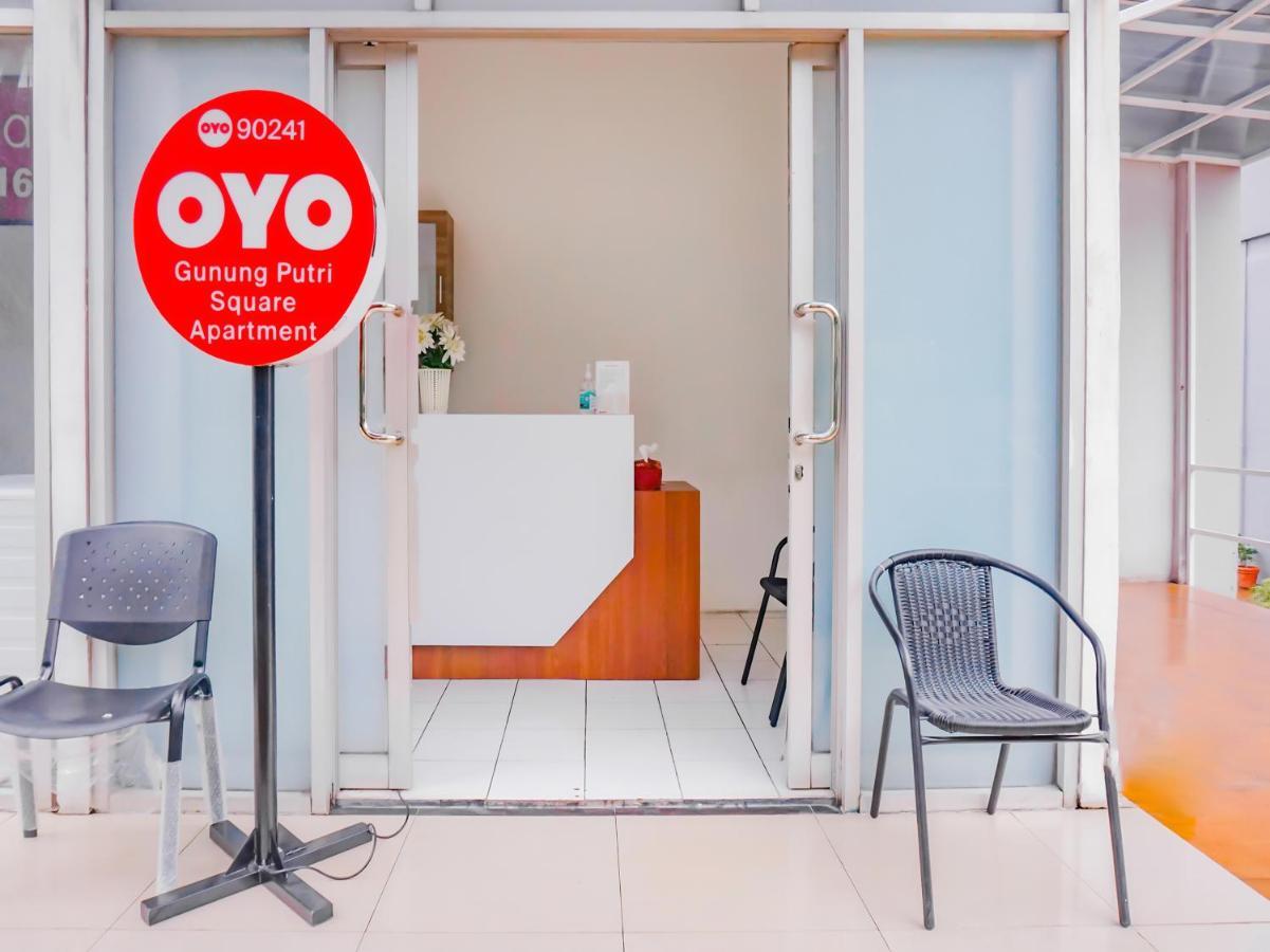 Oyo 90241 Sirooms Apartmen Gunung Putri Bogor Zewnętrze zdjęcie