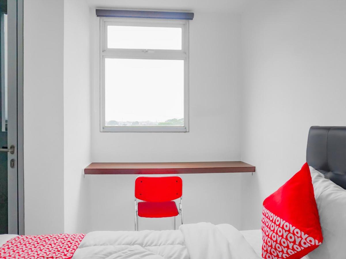Oyo 90241 Sirooms Apartmen Gunung Putri Bogor Zewnętrze zdjęcie